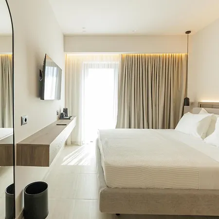 Pergamus Hotel Ksamil