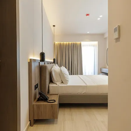 Pergamus Hotel Ksamil