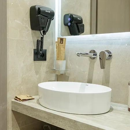 Pergamus Hotel Ksamil